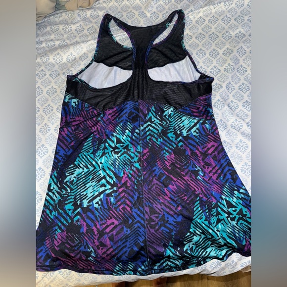 Women’s Reebok running tank top - Picture 4 of 6